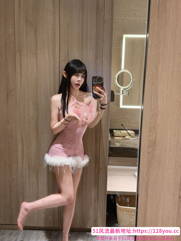 长腿细腰美女团团