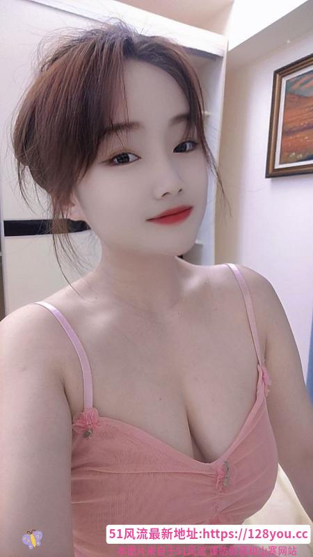 白云大胸可可
