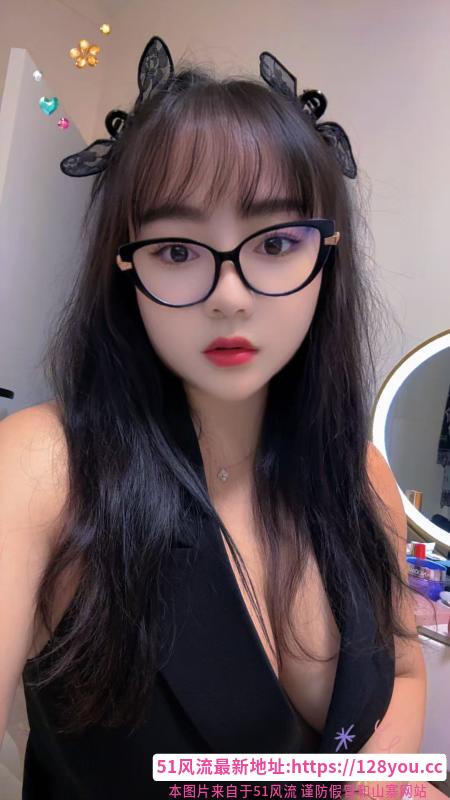 上海体育场巨乳伊诺