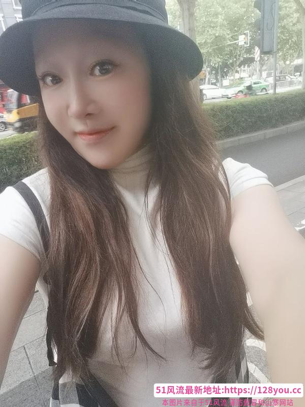 东北纹身少妇