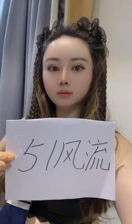 洪山服务系老师小冉