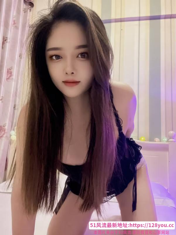 性感蜜桃臀少妇