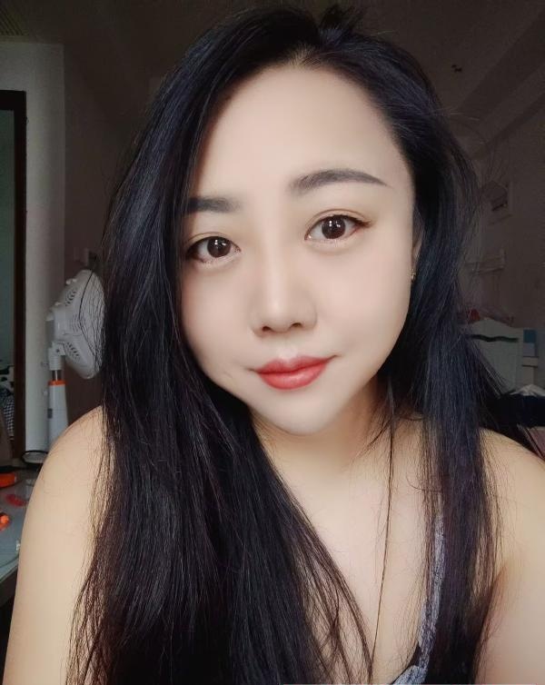 蜀山美女芊芊