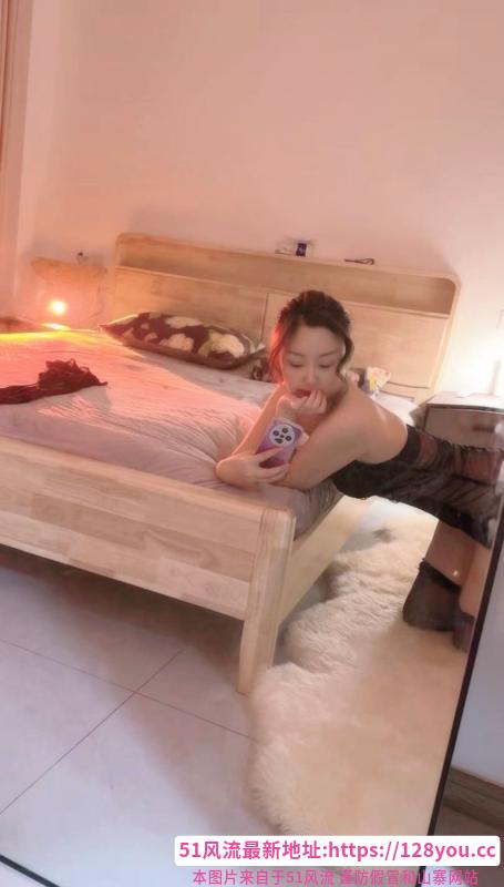 洪山细腰美臀芸溪