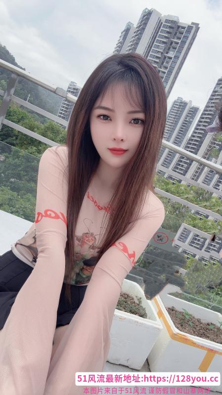 技术控舌吻西西