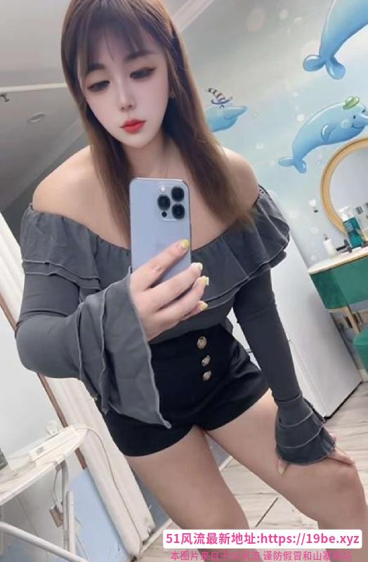 西青大胸妹