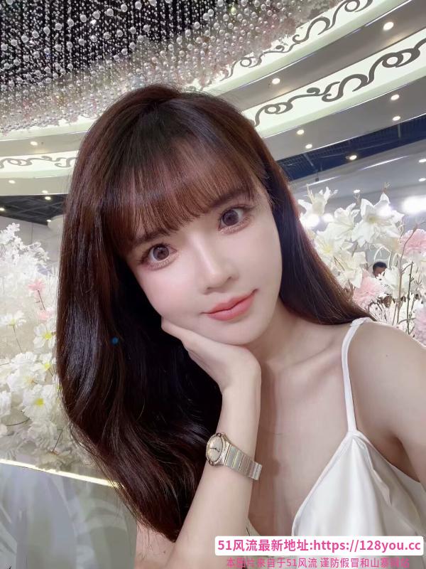宝藏抓龙筋小姐姐