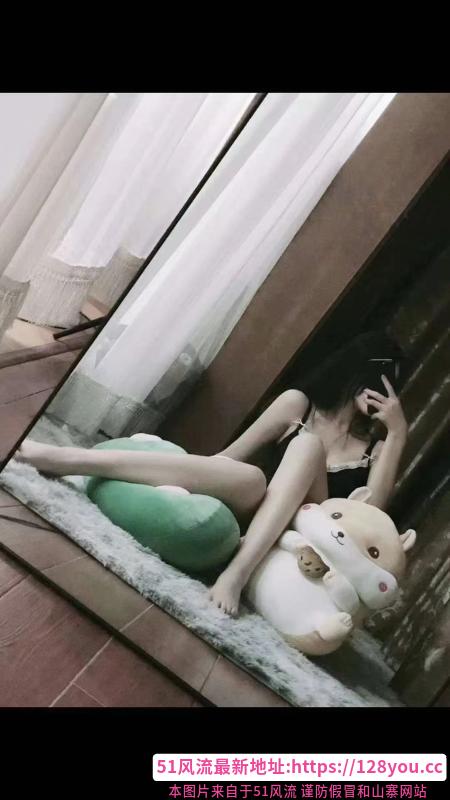 颜值美女小圣代