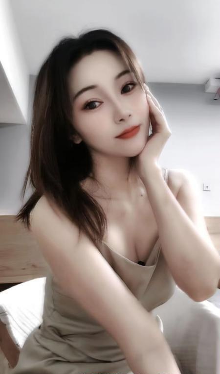 科技园水嫩霜儿