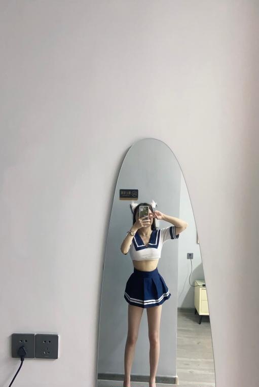 半套自聊诗诗