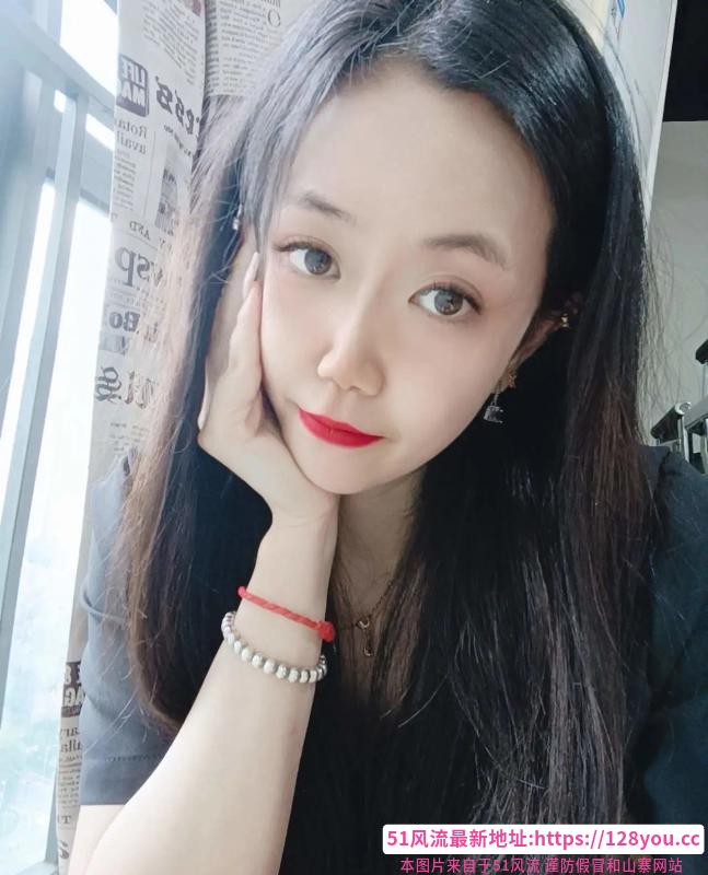 岳麓美腿少妇