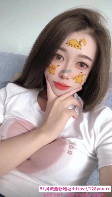 大东后门女孩