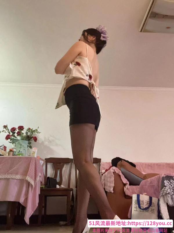 中项梦梦