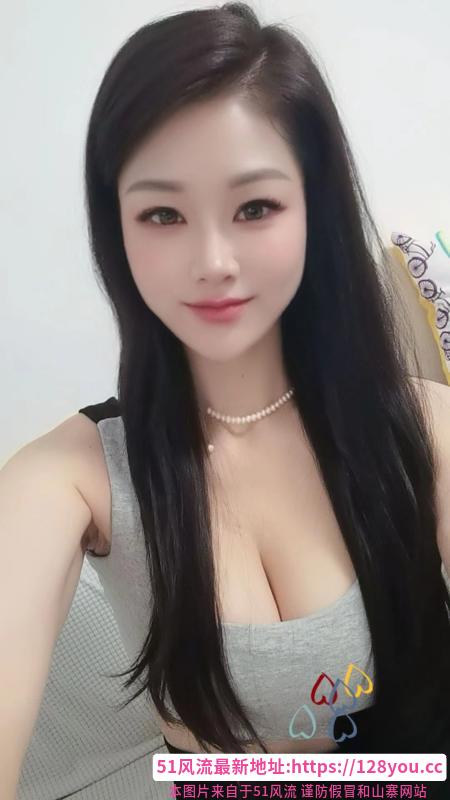 白云高挑御姐香奈儿