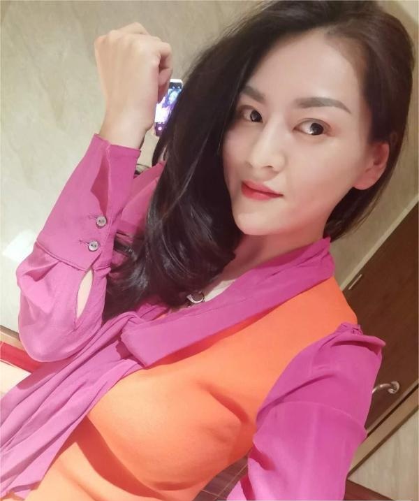 性感大波御姐灵儿