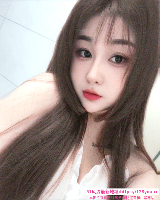 翘臀美腿小骚B