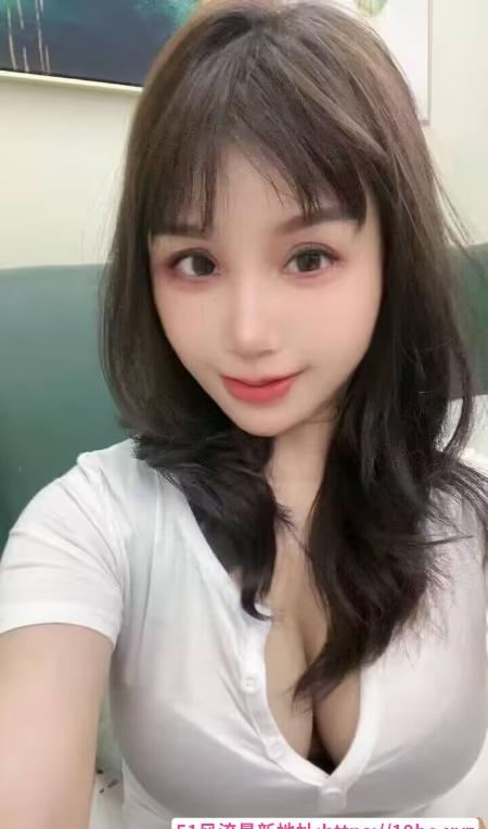 南通大胸美女