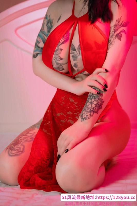 E奶硚口妙妙