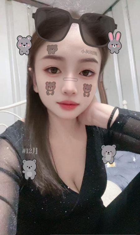 福永刚入行小栗子
