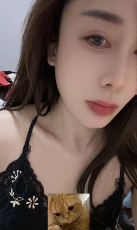 东站邻家女孩