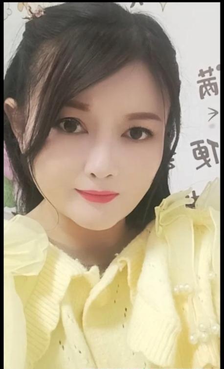 虎泉大奶服务少妇