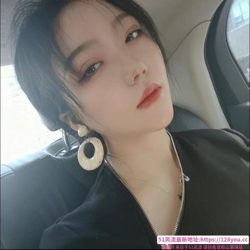 雨花干净制服少妇