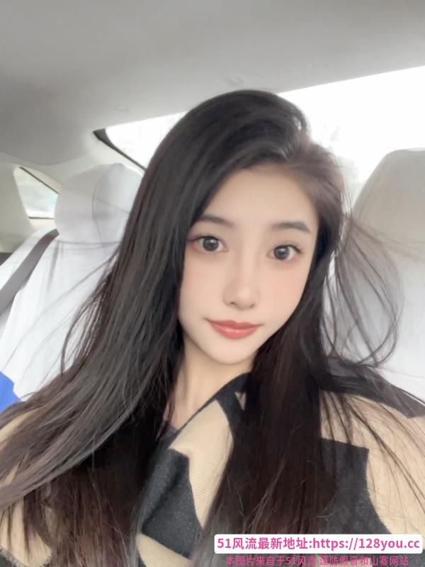 网红清纯小辣妹