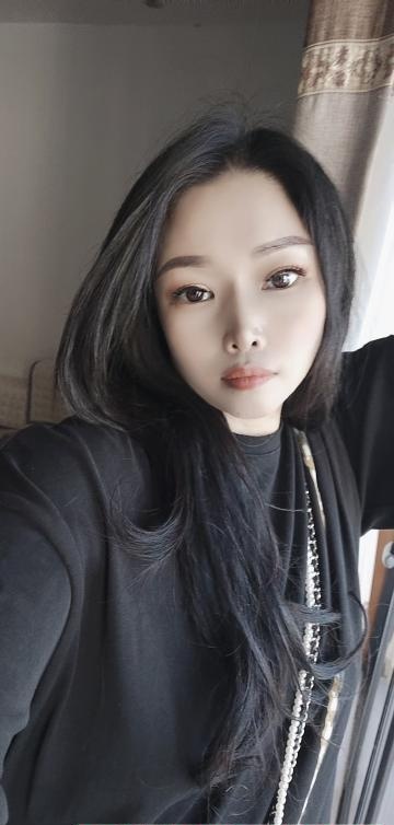 龙华骚货曼妮