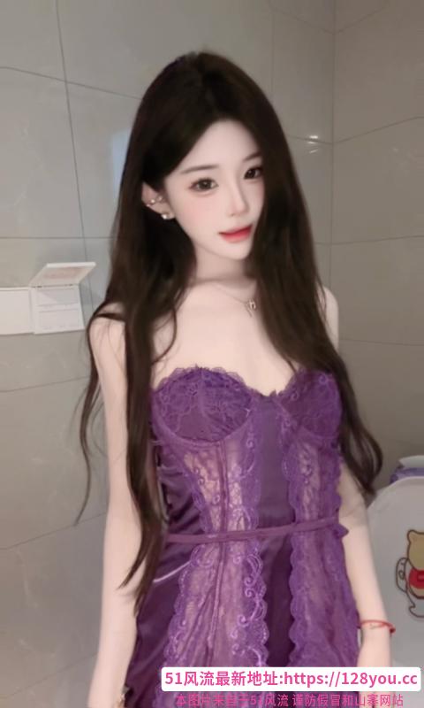 清纯甜美小布丁