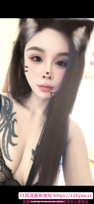 江宁娇小美女