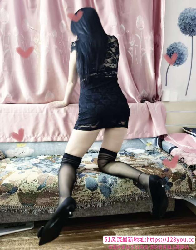 肤白貌美大长腿