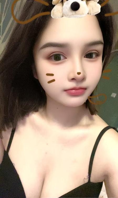 西门大胸小奶猫