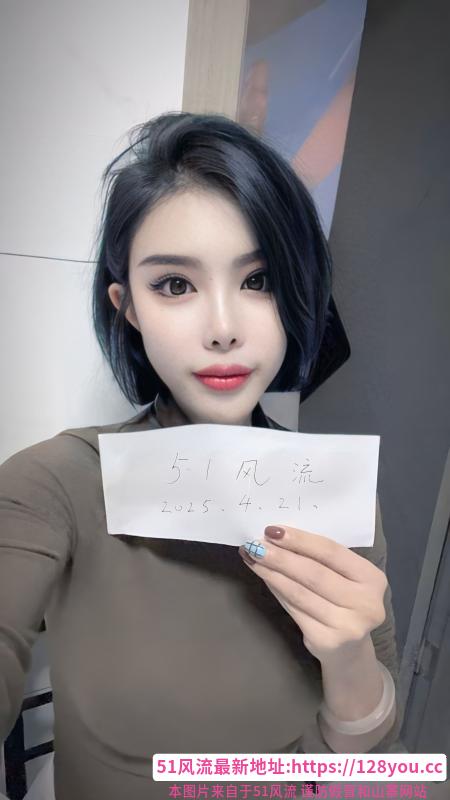 健身蜜桃臀K女
