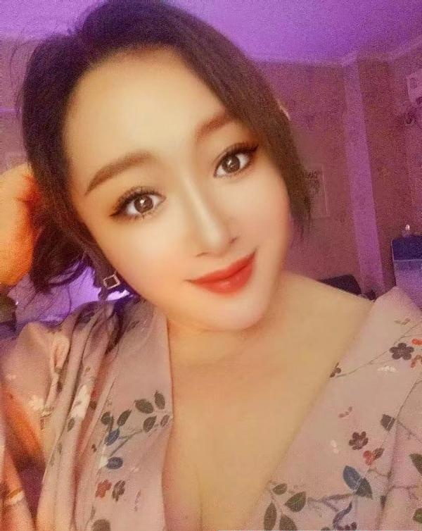 纹身东北骚妇
