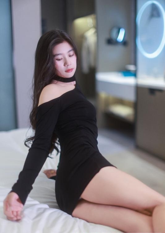 美丽的少数民族小姐姐