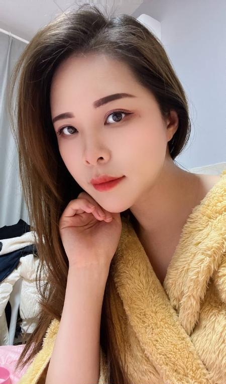 女友感十足的悦悦