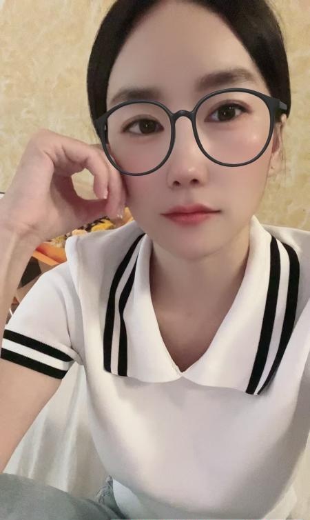 大胸妹儿彤