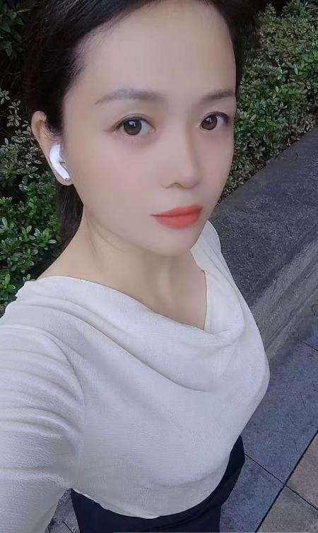 庐阳舌吻少妇