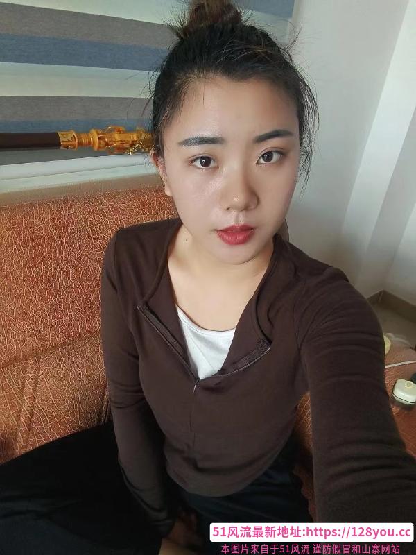 二刷甜美型服务系妹妹