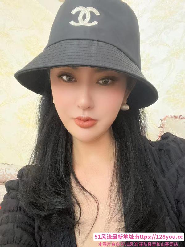 风骚水嫩小姐姐