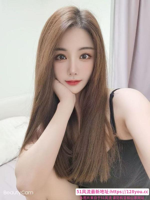 前凸后翘美乳绾绾
