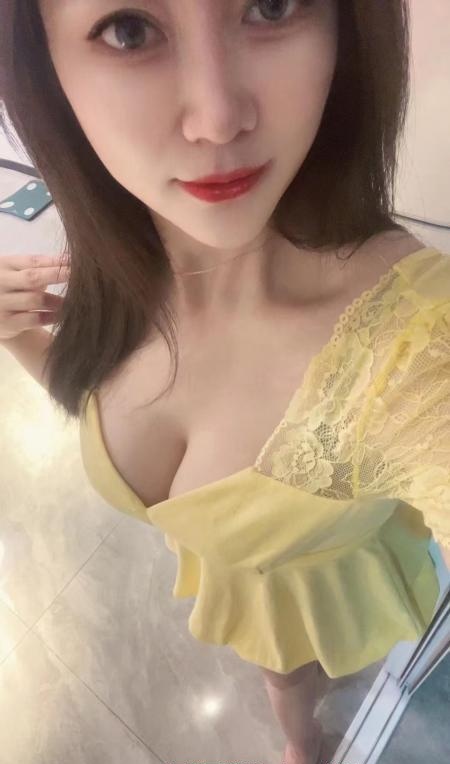 蜀山性感小少妇果果