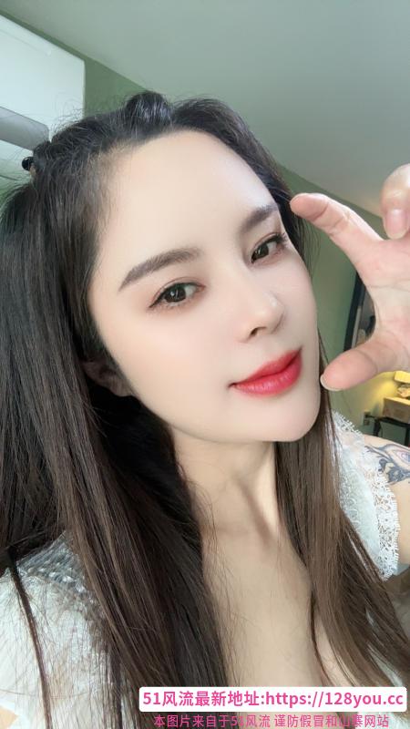 性感少妇诺兰