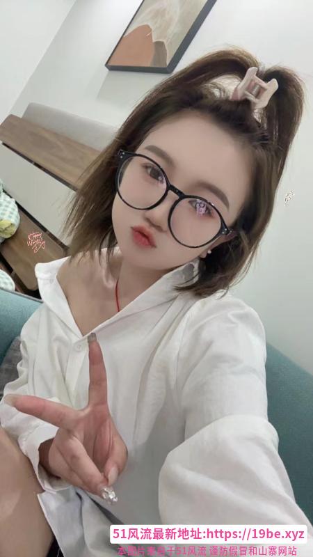 全套舌吻妹子