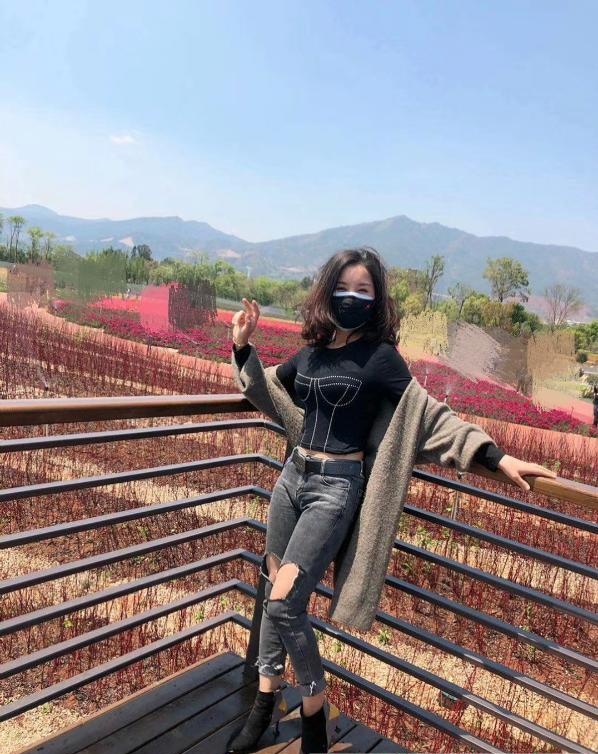 昆明民族少妇