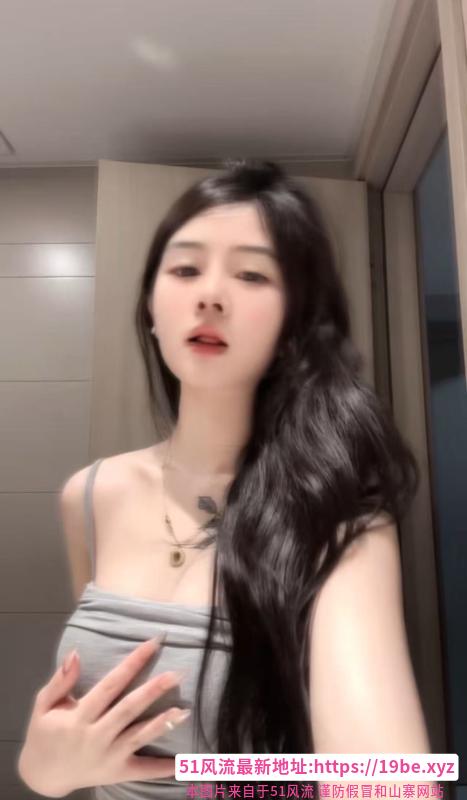 20岁白嫩微胖小妹