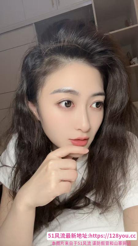 00 后极品御姐