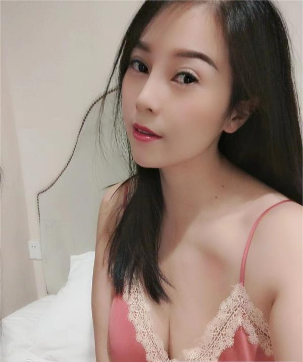 成都美胸少妇雪梨