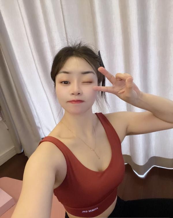 木渎身材比例好妹子