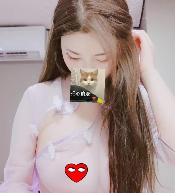 大奶歆倪